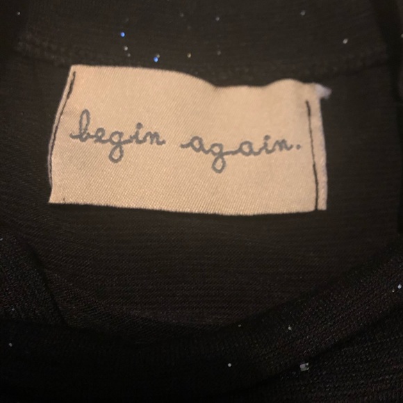 Begin Again “Don’t Copy My Style” Crop Top - Picture 4 of 5